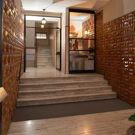 Camìra Apulian Affittacamere 3*